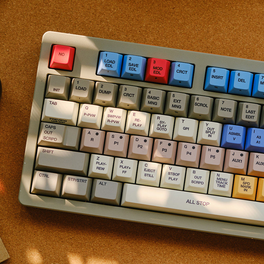 FBB أغطية المفاتيح S9000 ريترو - مراجعة Retro Gaming Keyboard وسعره
